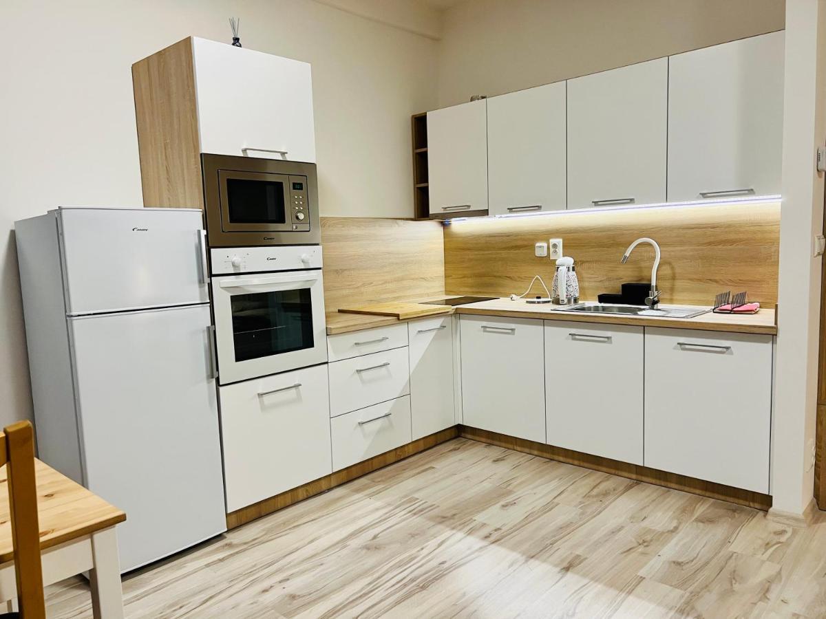 Apartman Liptov Np9 Liptovský Mikuláš 外观 照片